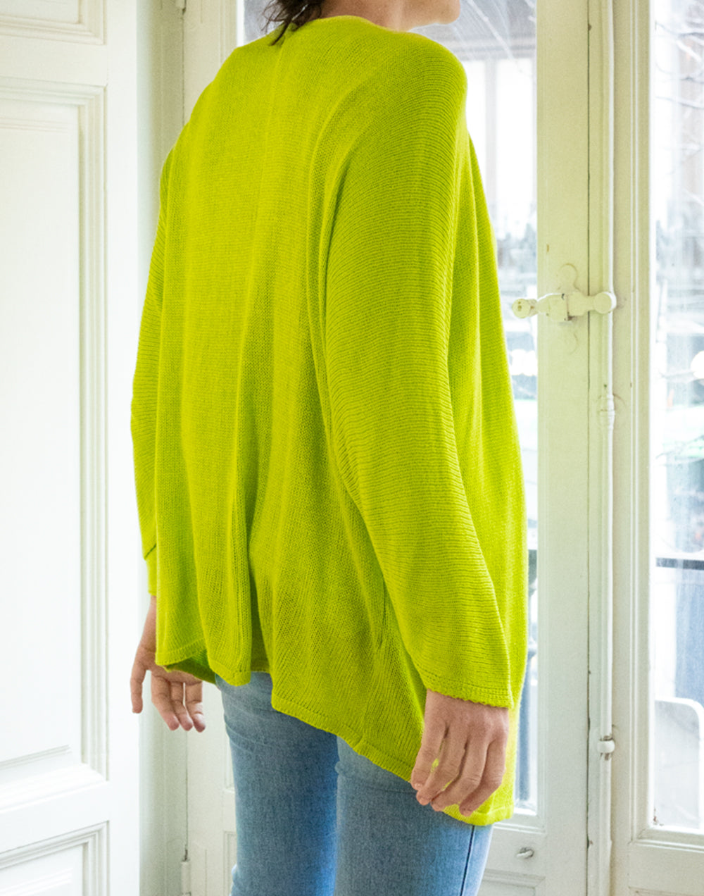 Chaqueta 34 de punto calado verde pistacho muestrarios de ropa y moda de mujer vestir bien con talla grande plus