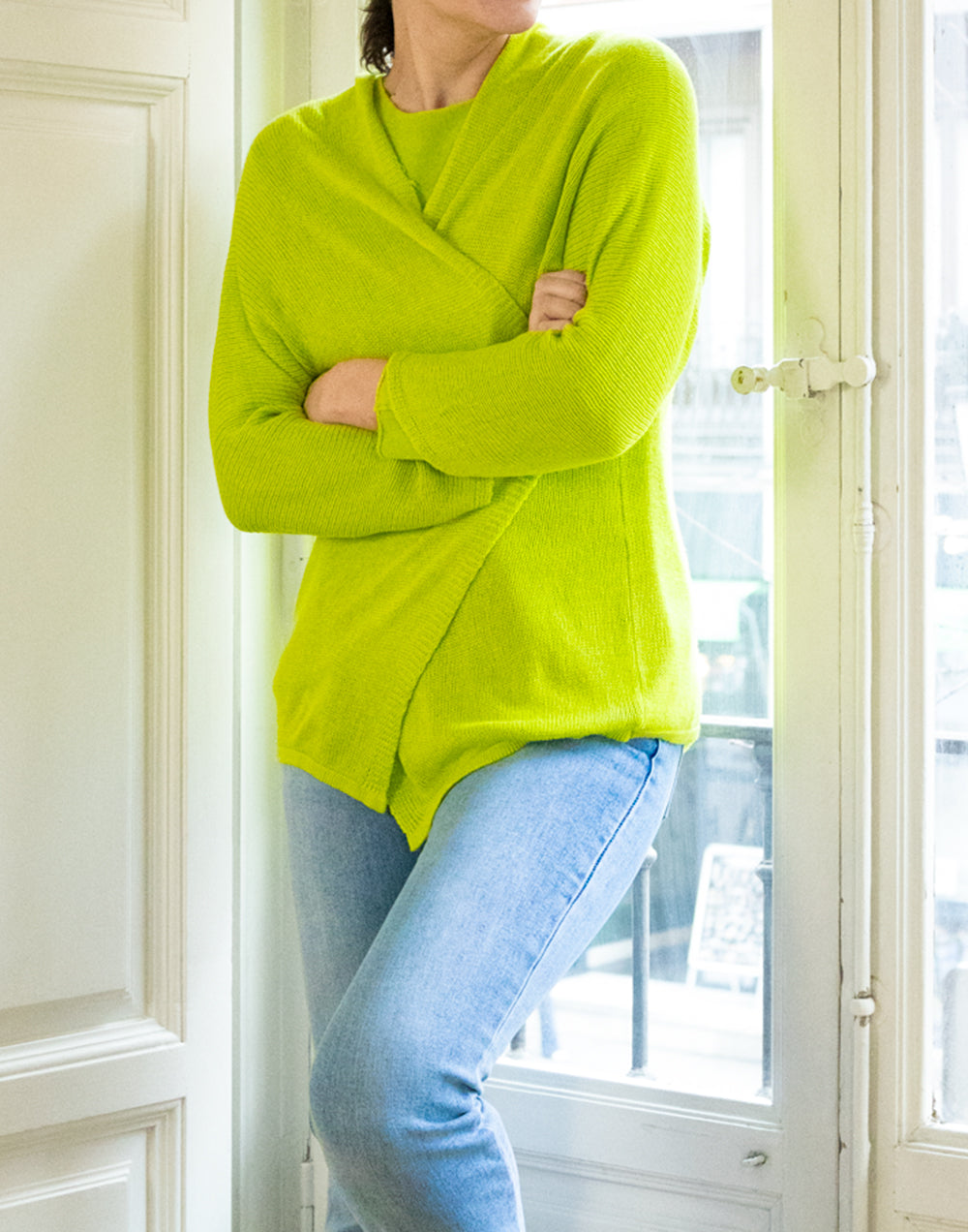 Chaqueta 34 de punto calado verde pistacho muestrarios de ropa y moda de mujer vestir bien con talla grande plus