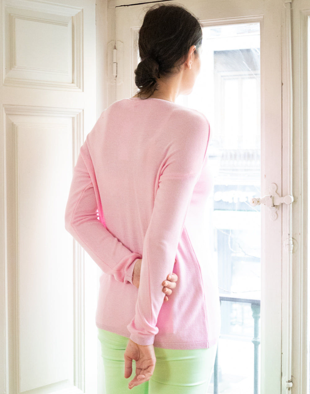 Jersey de punto fino con detalle metalizado inferior rosa muestrarios de ropa y moda de mujer vestir bien con talla grande plus