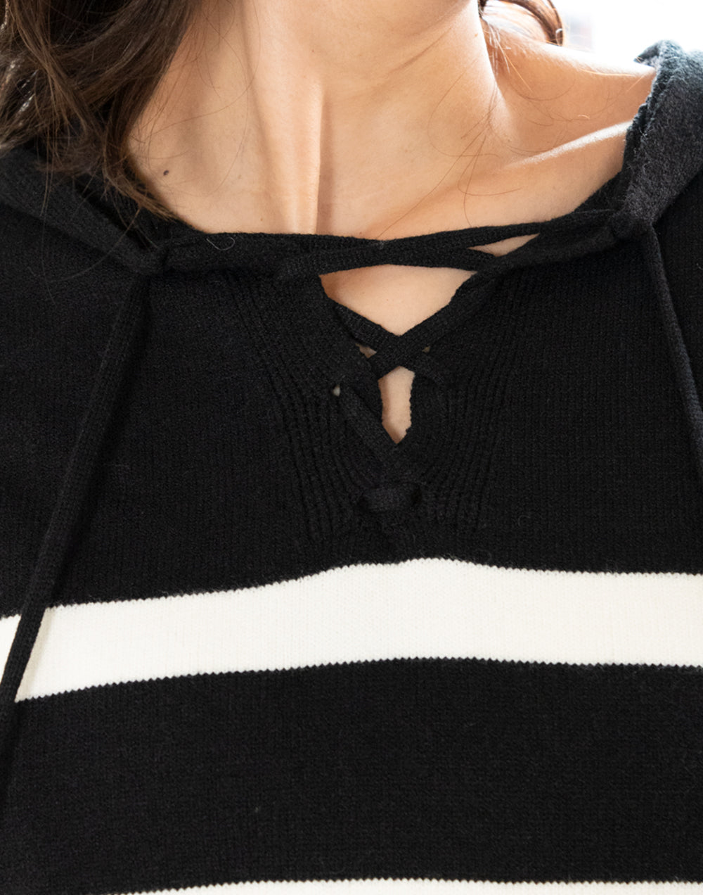 Jersey marinero con capucha negro muestrarios de ropa y moda de mujer conjunto de punto marinero