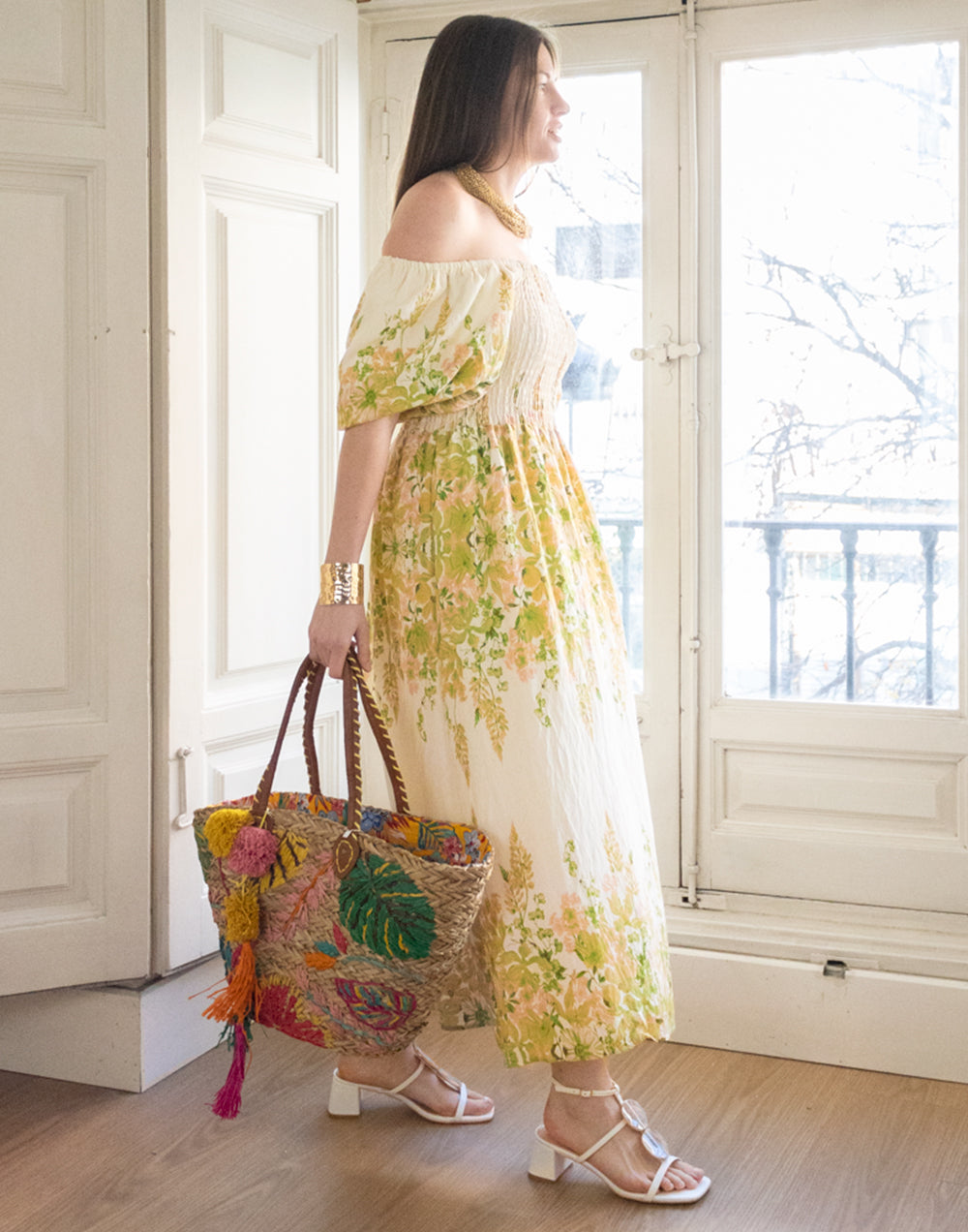 Vestido largo nido de abeja con estampado de flores verde ideas invitada primavera ideal