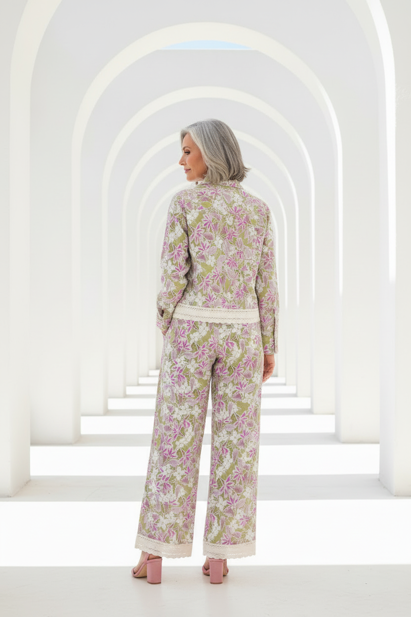 Conjunto floral vista trasera