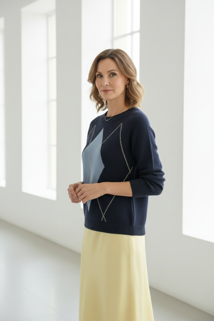Jersey marino + falda amarilla - tres cuartos