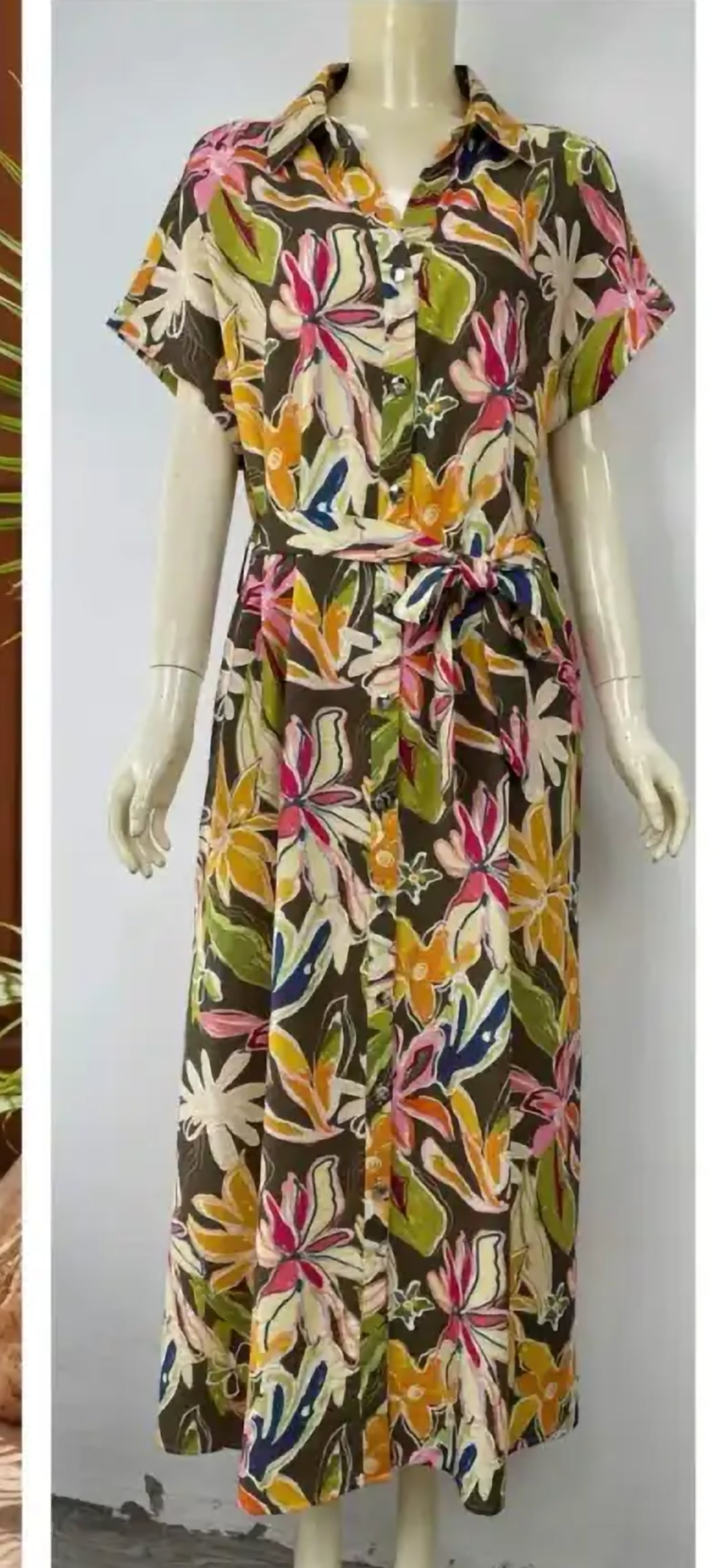 Vestido camisero midi tropical multicolor