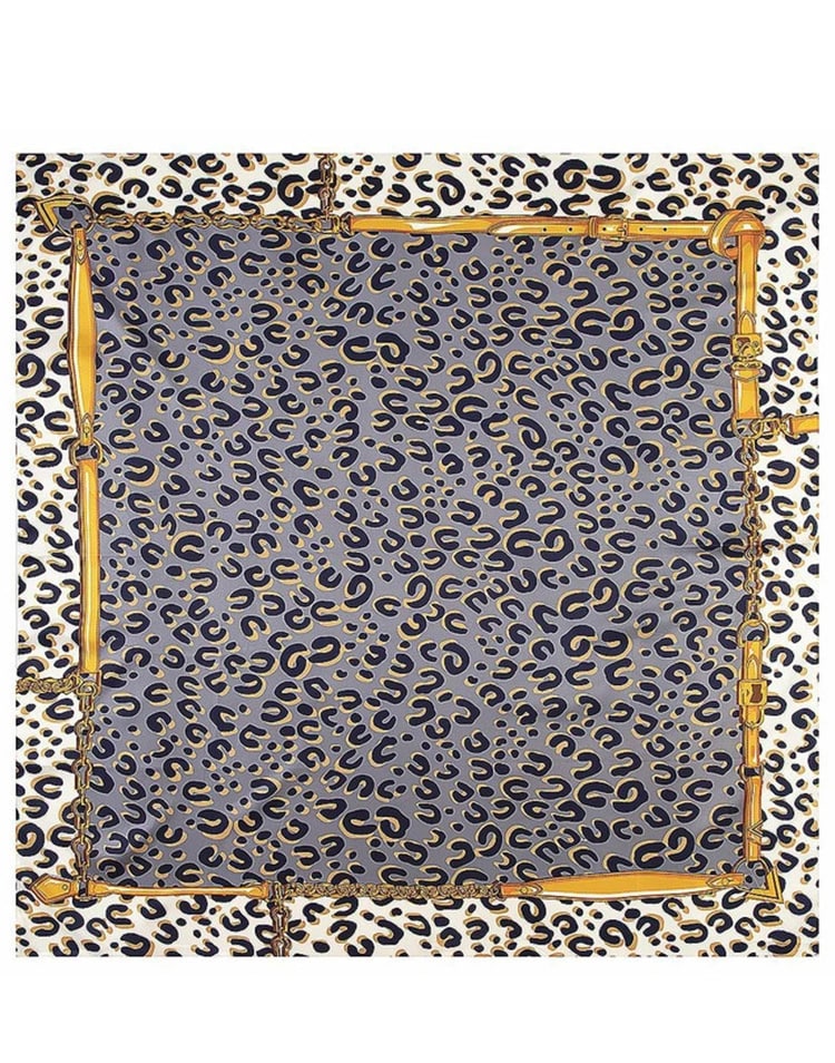 Pañuelo de seda animal print azul muestrarios tienda de ropa de mujer y accesorios de moda de mujer