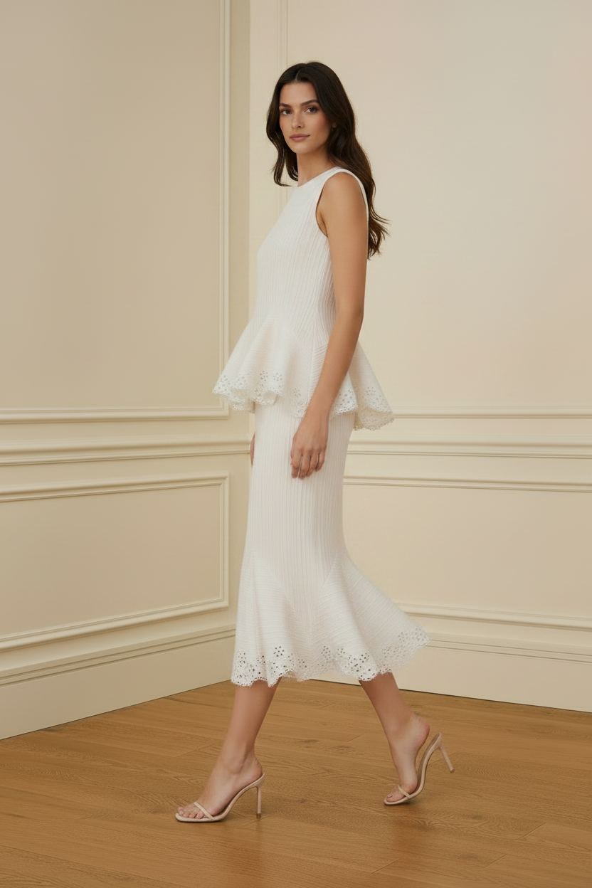 Falda midi broderie anglaise blanca