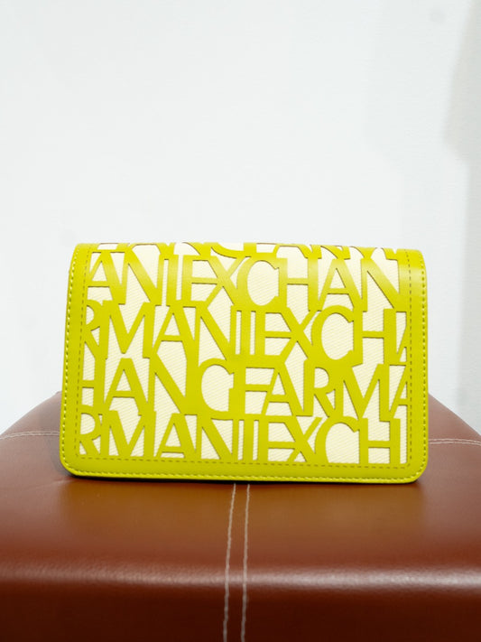 Bolso mediano exchange verde pistacho muestrarios de ropa y moda de mujer accesorios