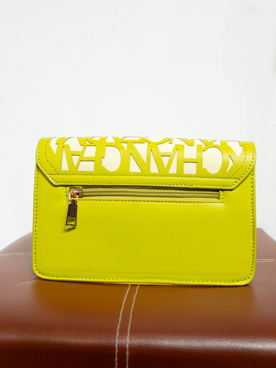 Bolso mediano exchange verde pistacho muestrarios de ropa y moda de mujer accesorios