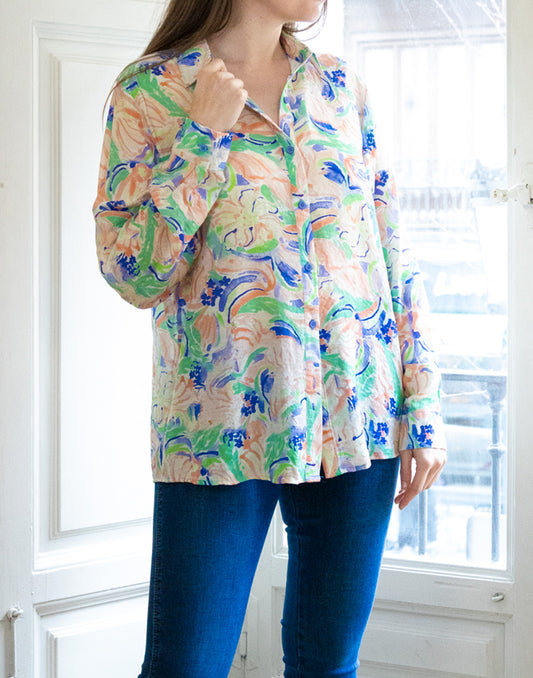 Camisa de batista brochazos tonos multicolor muestrarios de ropa y moda de mujer vestir bien con talla grande plus