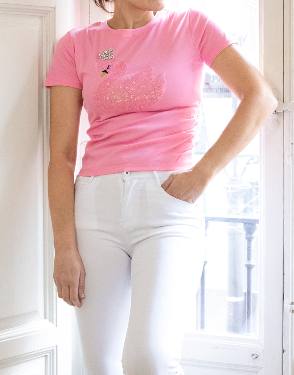 Camiseta cisne de lentejuelas rosa muestrarios de ropa y moda de mujer vestir bien con talla grande plus