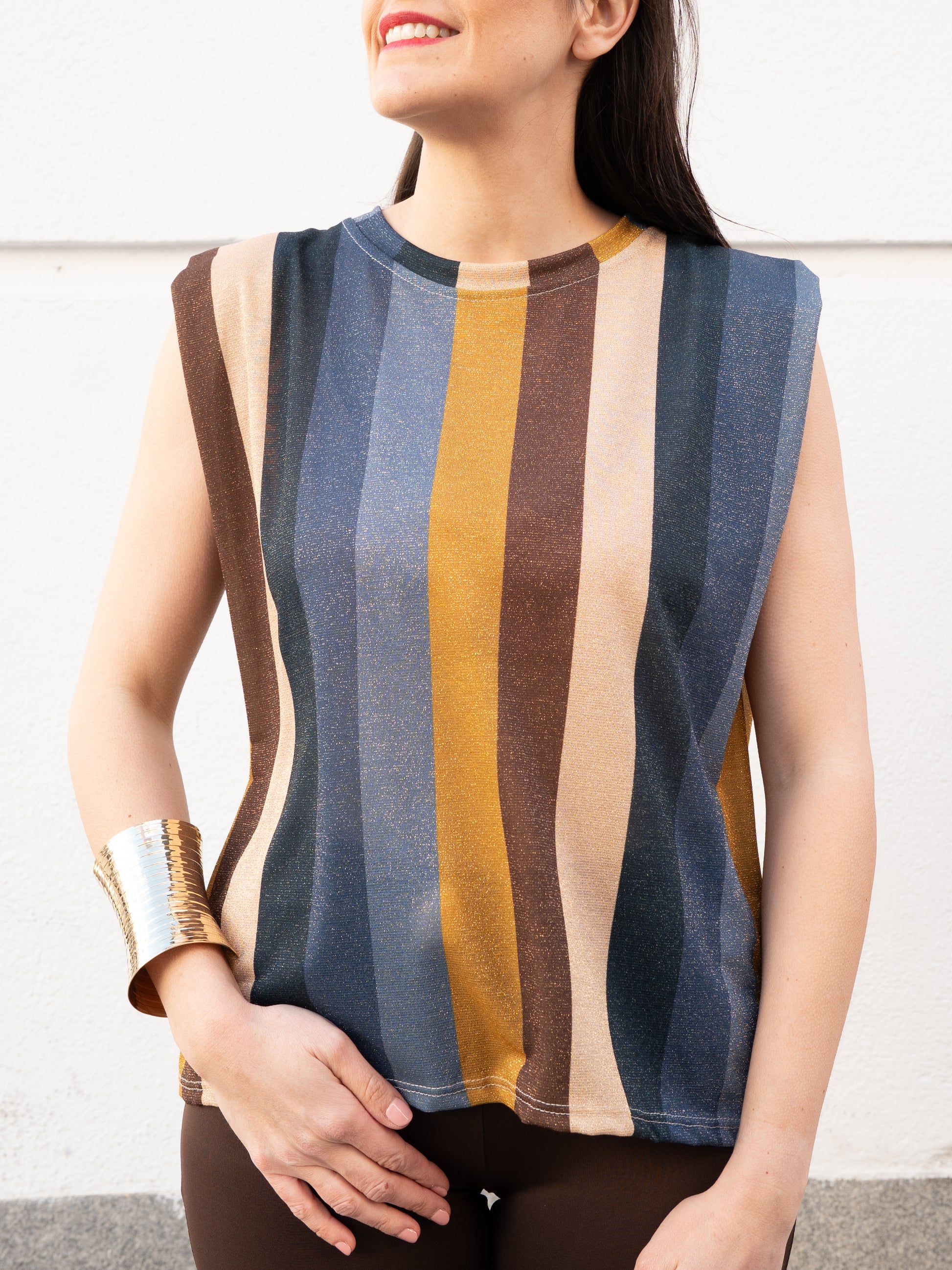 Camiseta rayas con lurex azul y amarillo muestrarios de ropa y moda de mujer 