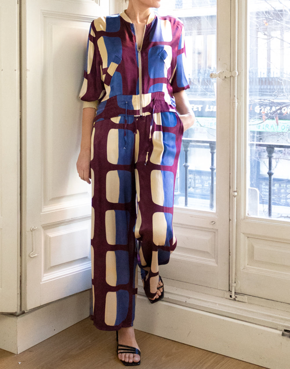 Chaqueta bomber estampado cuadros bicolor berenjena muestrarios de ropa y moda de mujer vestir bien ideas para mujeres de mediana edad