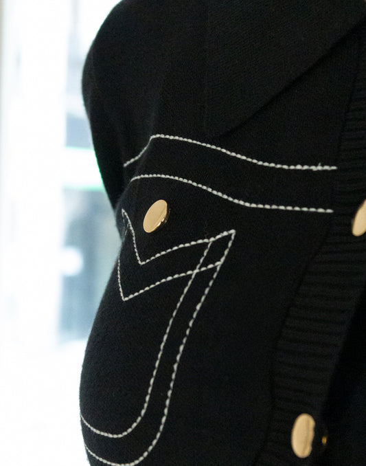 Chaqueta de tricot con contornos negro muestrarios de ropa y moda de mujer ideas para ir a trabajar 