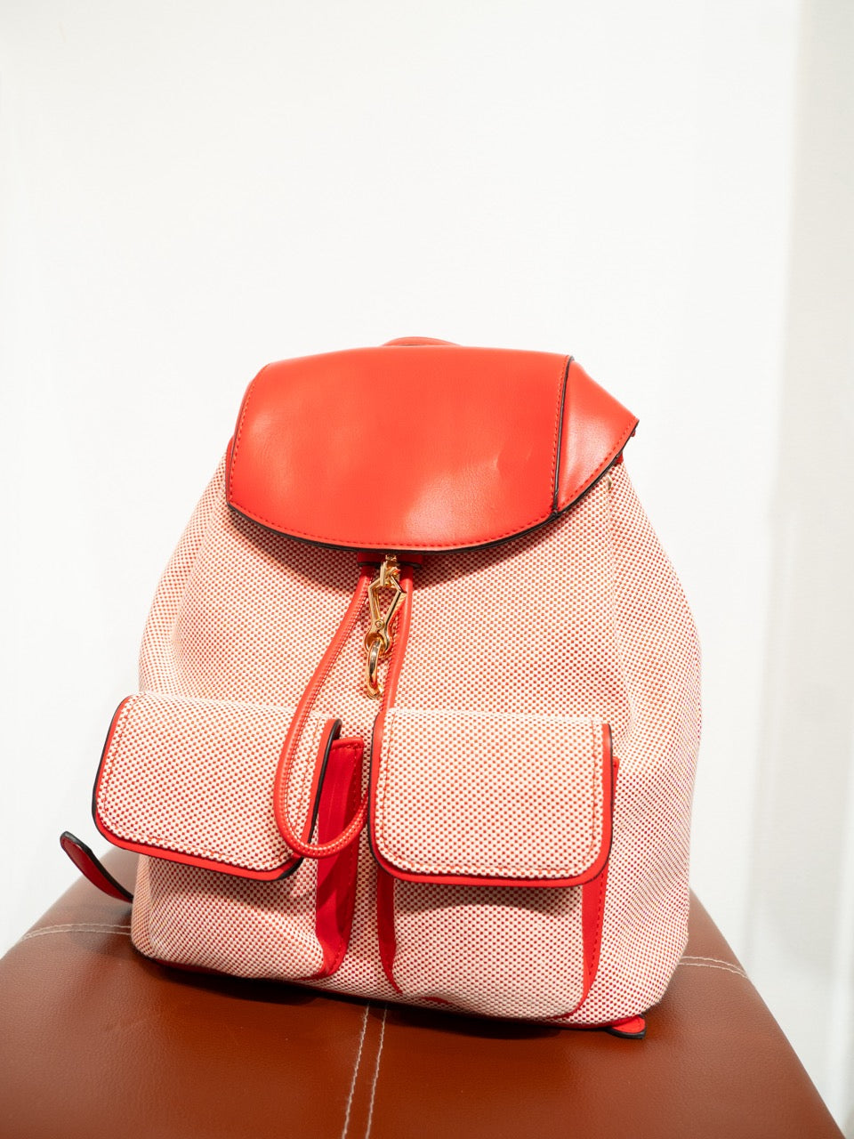 Mochila canvas bicolor roja muestrarios de ropa moda y accesorios de mujer