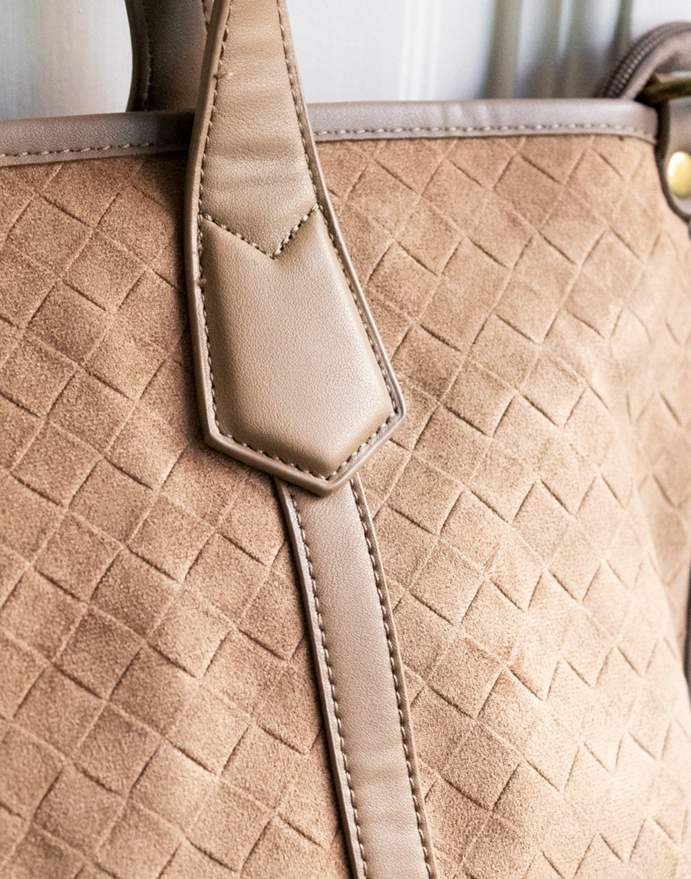 Bolso tote efecto trenzado camel mujer bolsos bolso tienda de ropa muestrarios complementos correa extraible correa efecto piel efecto trenzado asas
