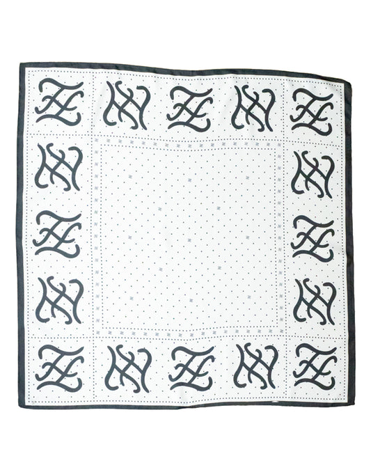 Pañuelo de seda con estampado de puntos y monograma en blanco y negro tienda de ropa mujeres muestrarios accesorios complementos pañuelo seda puntos monograma blanco y negro