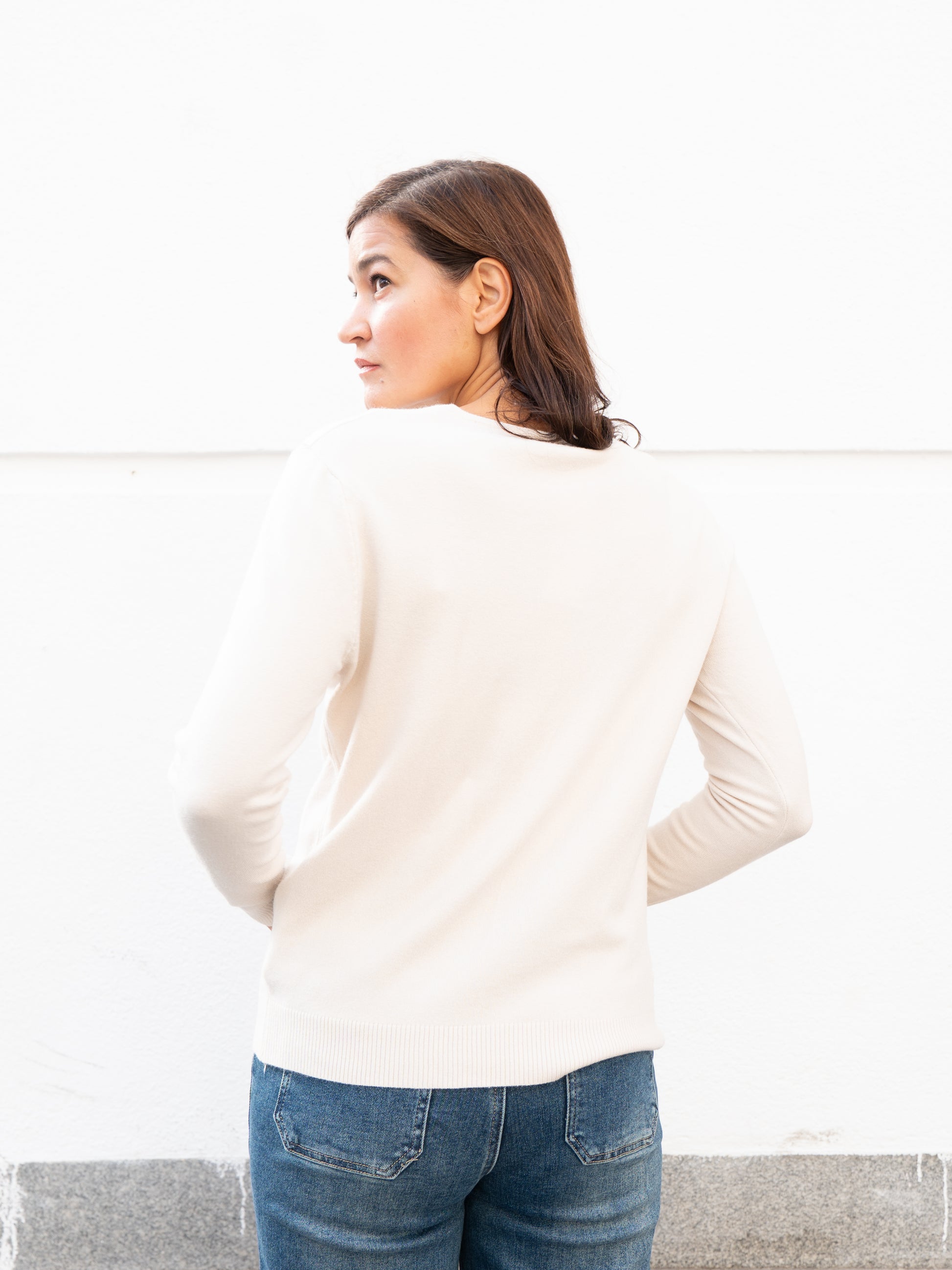 Jersey básico cuello caja blanco marfil muestrarios de ropa y moda de mujer 
