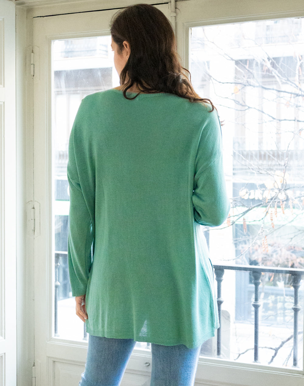Jersey de punto fino con bolsillos laterales aguamarina muestrarios de ropa y moda de mujer vestir bien con talla grande plus