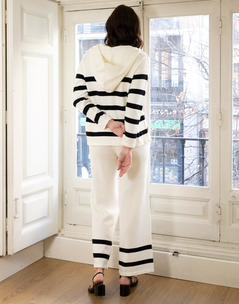 Jersey marinero con capucha blanco muestrarios de ropa y moda de mujer ideas para vestir con talla grande plus