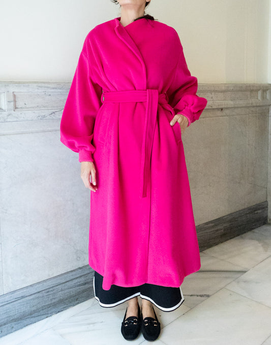 Maxi abrigo con manga abullonada rosa fucsia muestrarios de ropa y moda de mujer vestir elegante abrigo espectacular