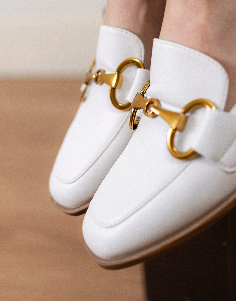 Mocasines horsebit blanco muestrarios de ropa y accesorios  de mujer vestir bien zapatos bonitos