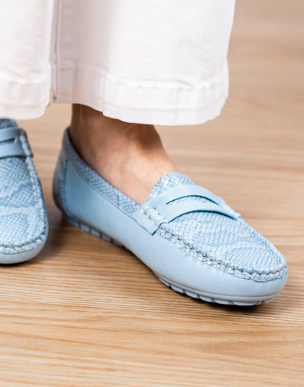 Mocasines súper flexible serpiente azul muestrarios de ropa y accesorios de mujer calzado zapatos de entretiempo