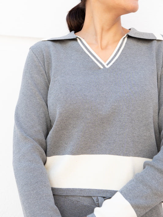 Polo de punto tipo jersey gris pantalón de tricot con bajo a contraste gris muestrarios de ropa y moda de mujer conjunto de punto 