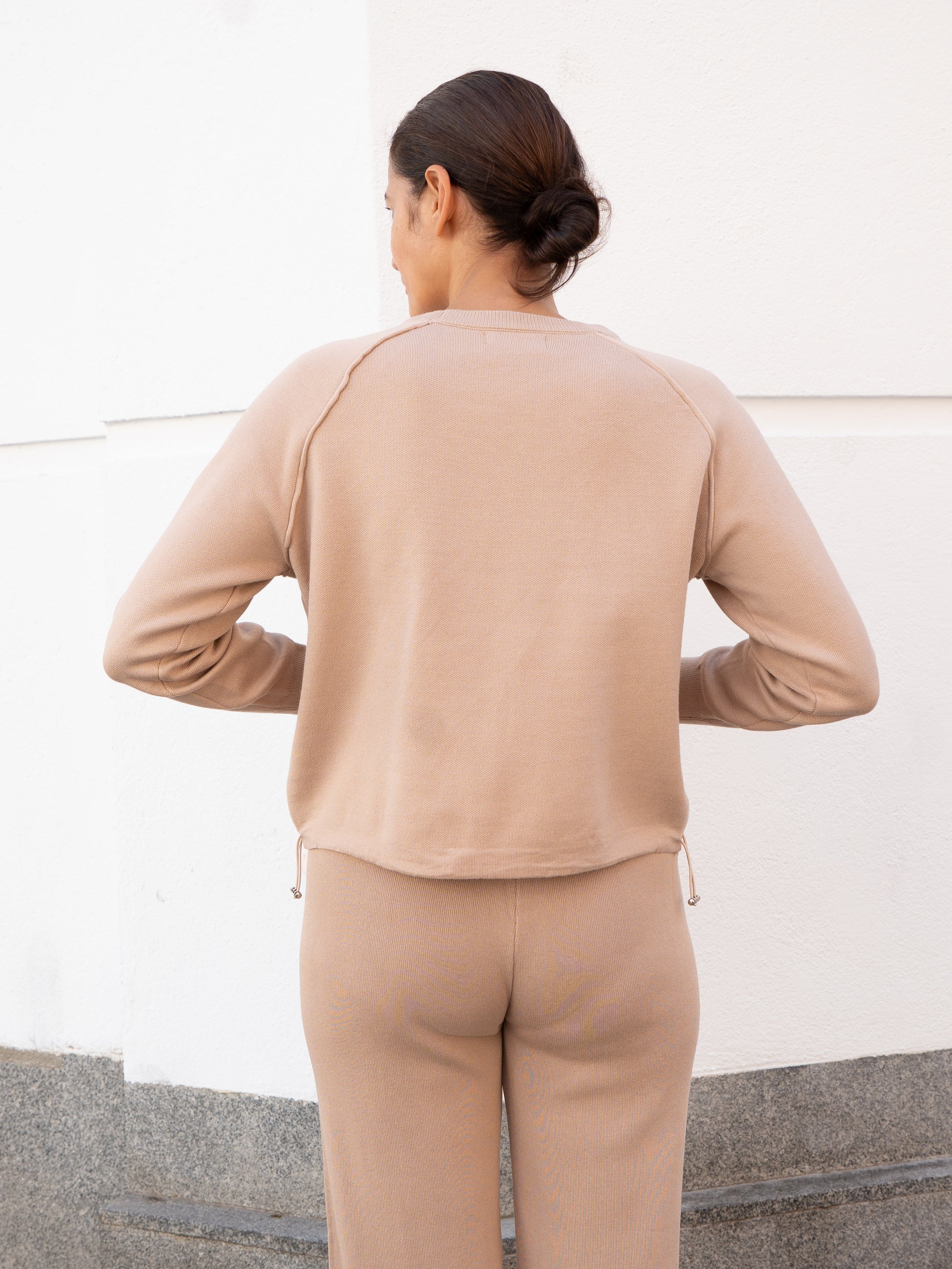 Sudadera `L'Amour´ camel muestrarios de ropa y moda de mujer chaleco acolchado rombos 