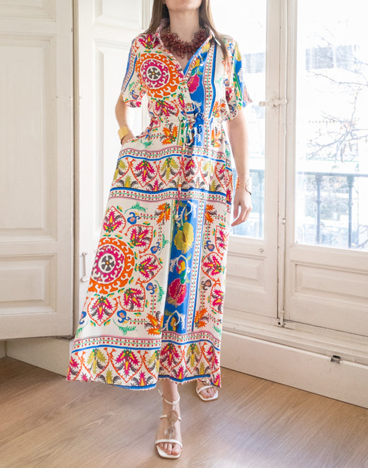 Vestido camisero manga corta estampado caribeño multicolor muestrarios de ropa y moda de mujer vestir bien días de calor vestido fresco