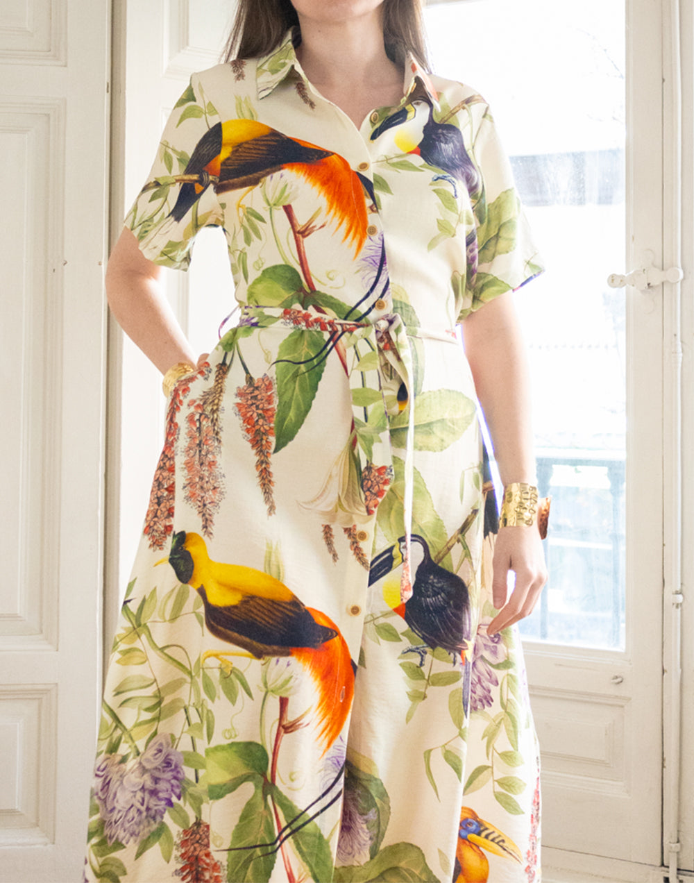 Vestido camisero manga corta estampado tropical verde muestrarios de ropa y moda de mujer vestir bien con talla grande plus