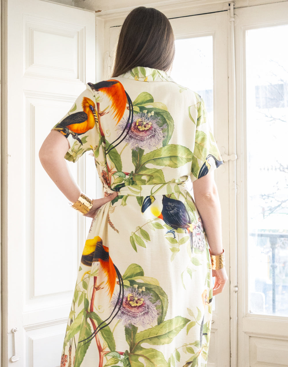 Vestido camisero manga corta estampado tropical verde muestrarios de ropa y moda de mujer vestir bien con talla grande plus