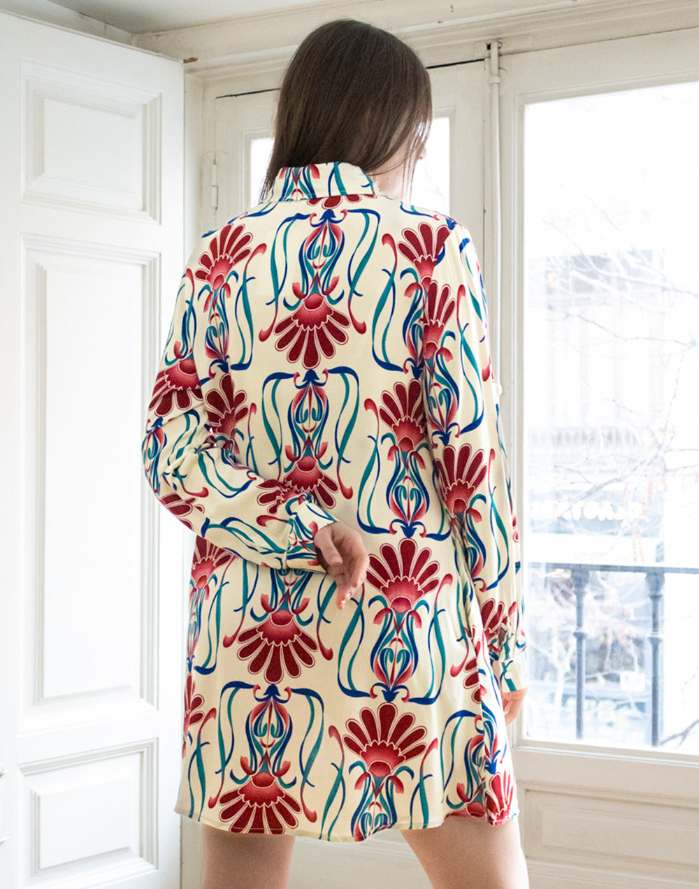 Vestido corto camisero estampado damasco rosa muestrarios de ropa y moda de mujer vestir bien con talla grande plus