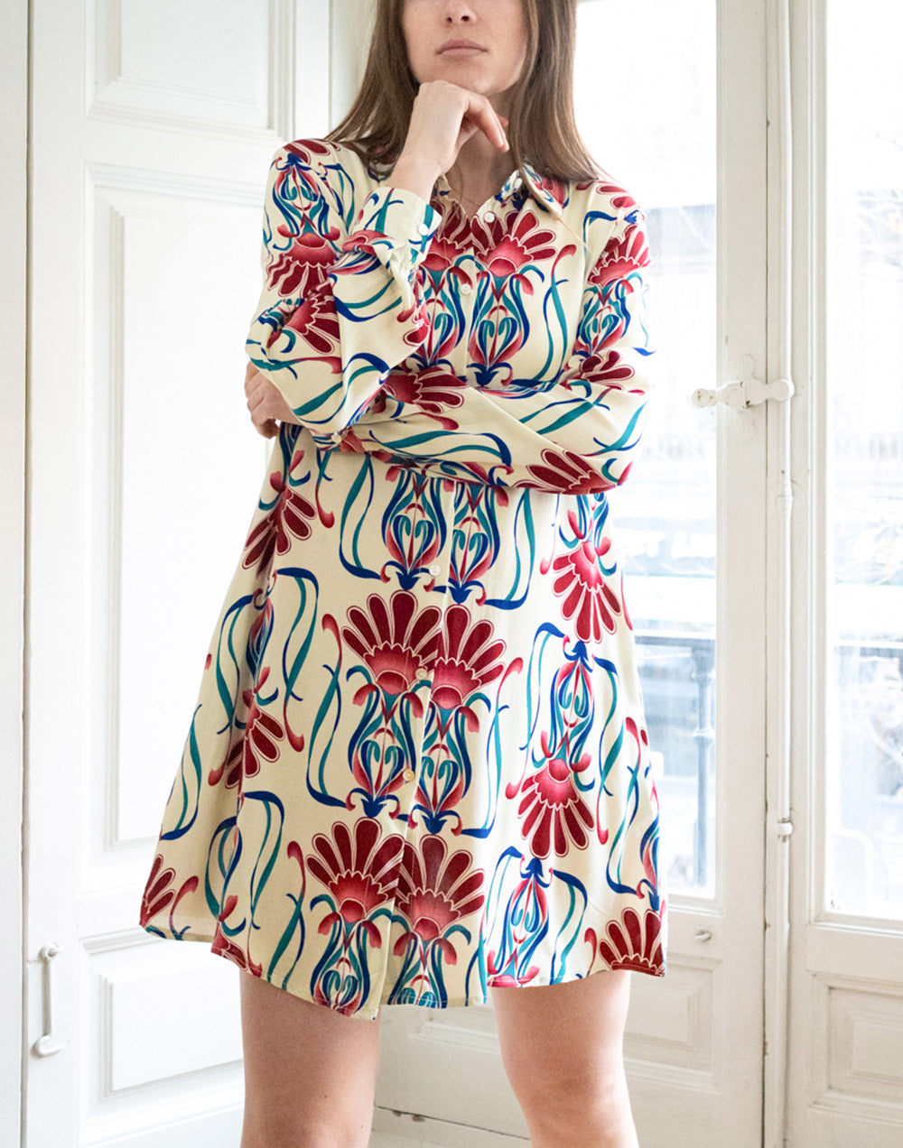 Vestido corto camisero estampado damasco rosa muestrarios de ropa y moda de mujer vestir bien con talla grande plus