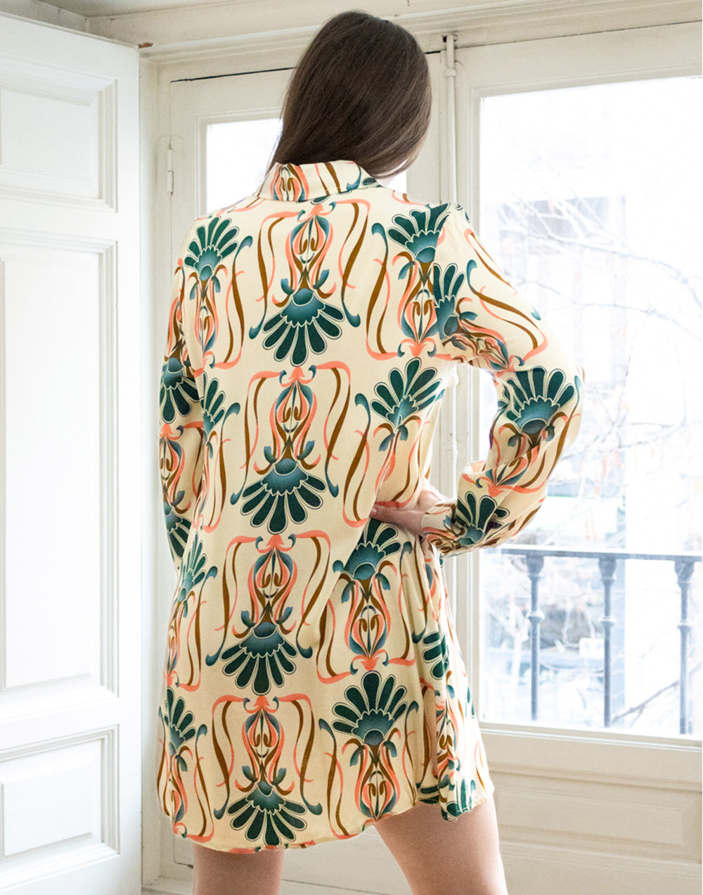 Vestido corto camisero estampado damasco verde muestrarios de ropa y moda de mujer vestir bien con talla grande plus