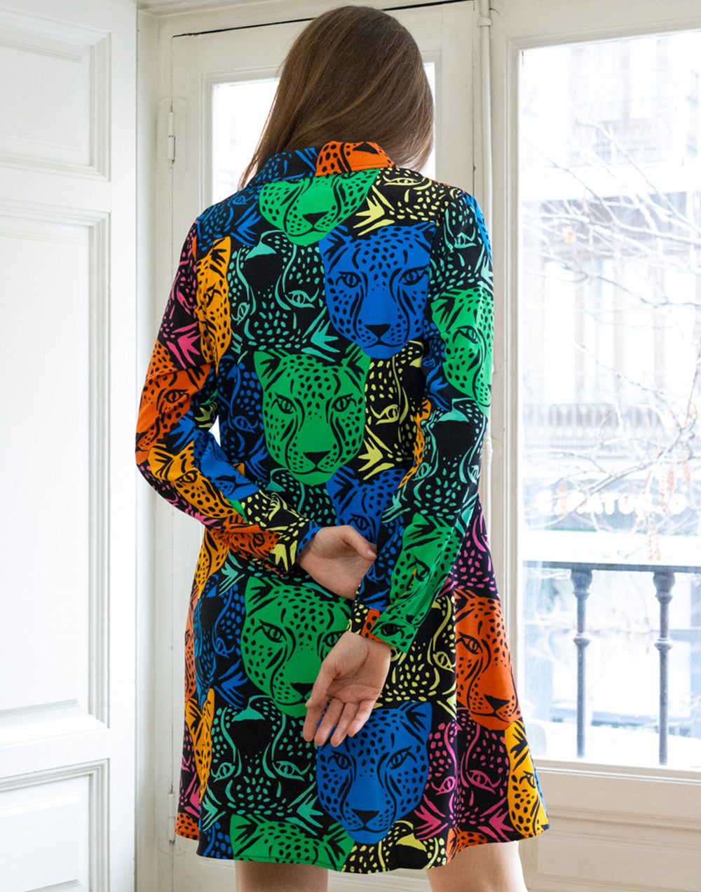 Vestido corto camisero estampado leopardo de colores