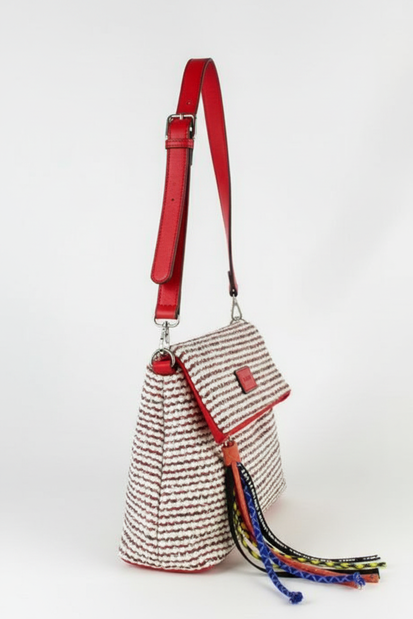 Bolso bandolera rafia roja - vista lateral