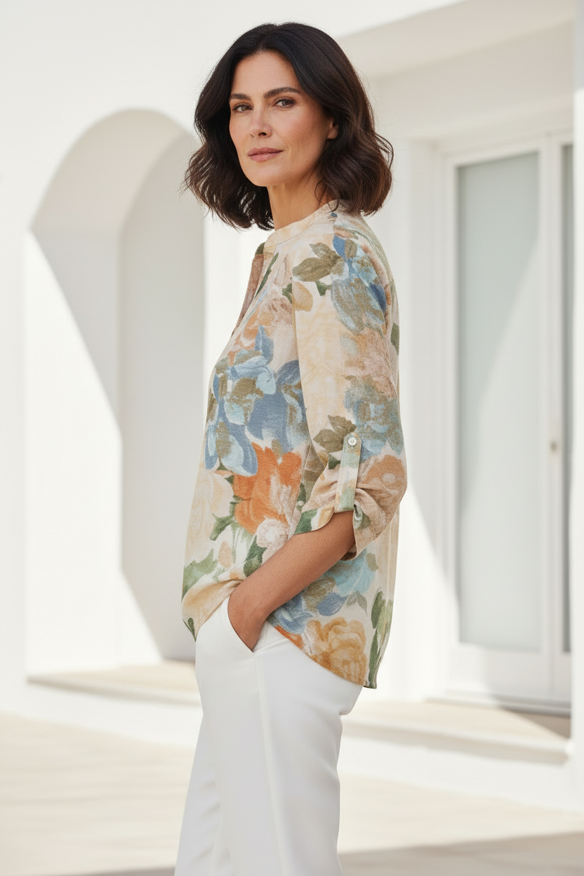 Camisa floral beige azul vista alternativa