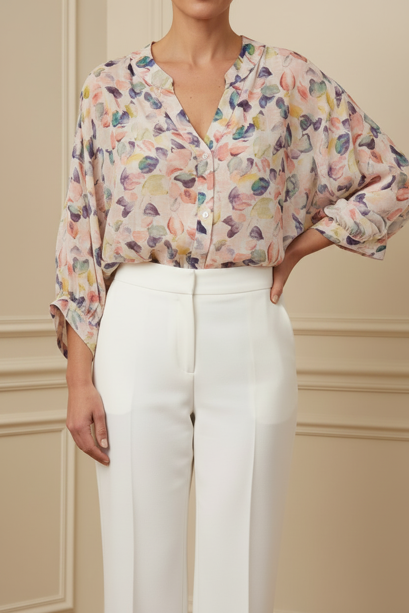 Camisa pétalos close-up torso
