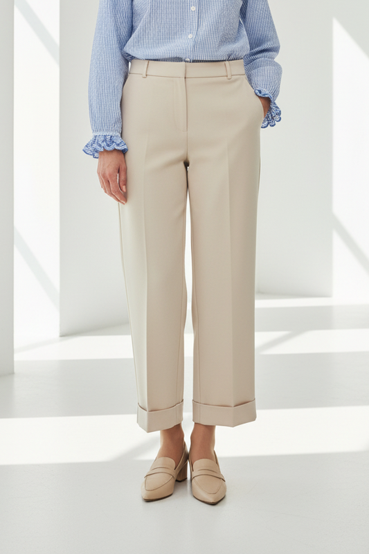 Pantalón crop en crudo con vuelta