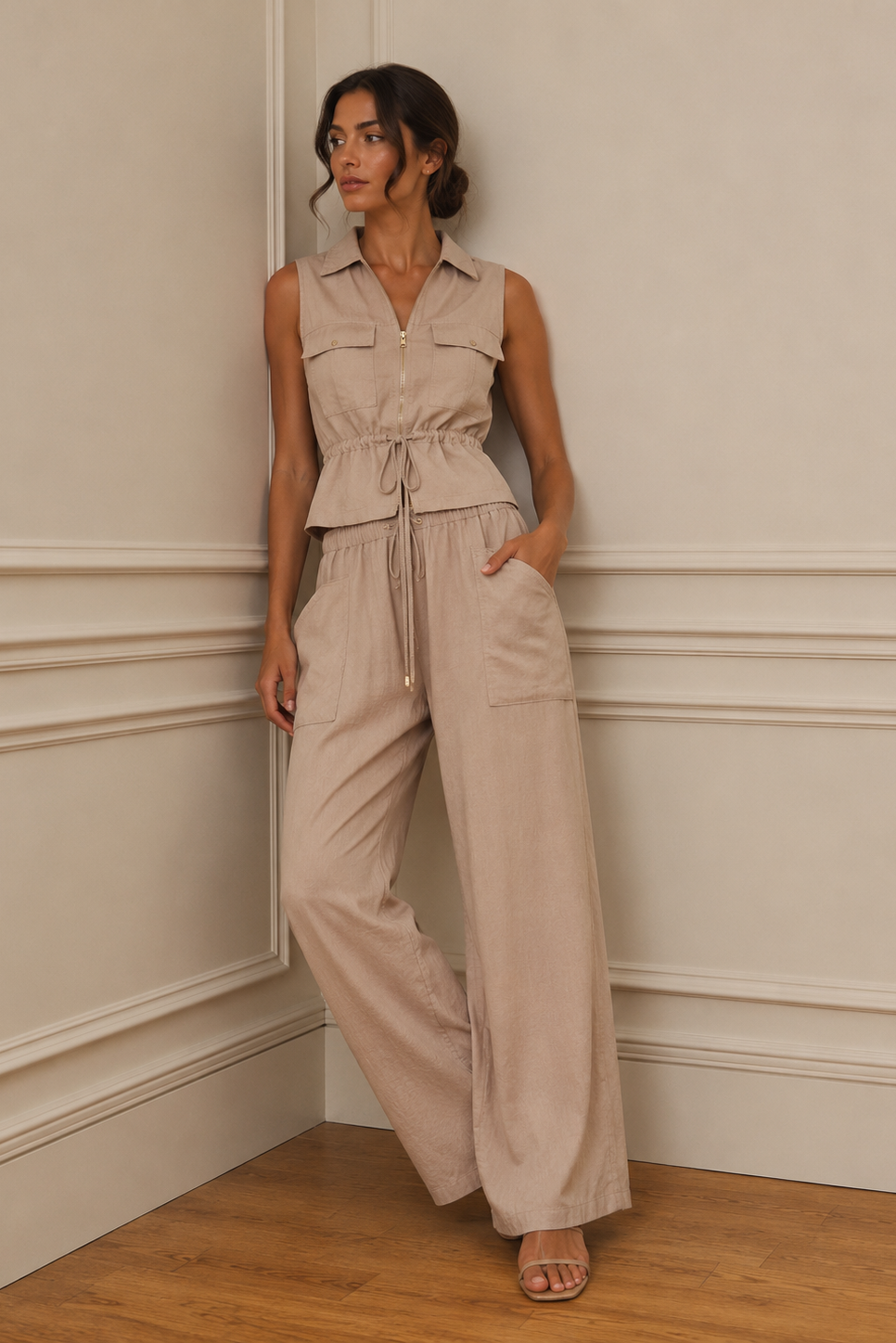 Pantalón wide leg beige con cordón safari