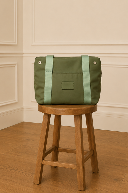 Bolso tote cuadrado verde con asa