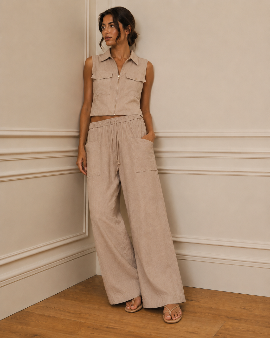 Top safari beige con cremallera - vista frontal con cordón