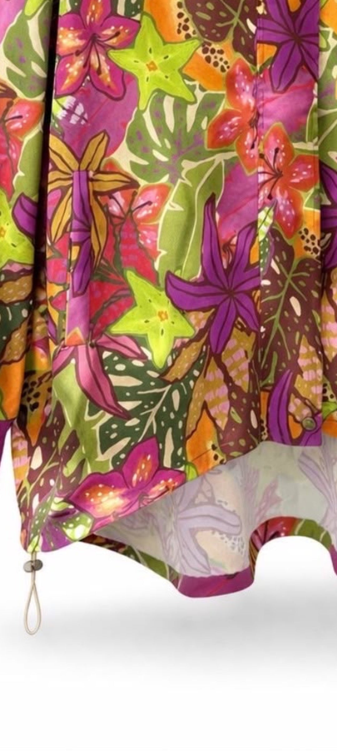 Cazadora bomber tropical estampado floral multicolor