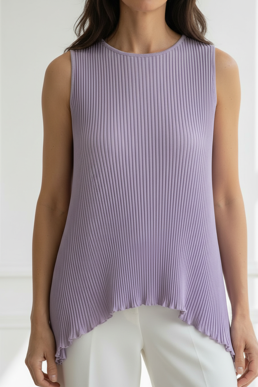 Top plisado malva detalle