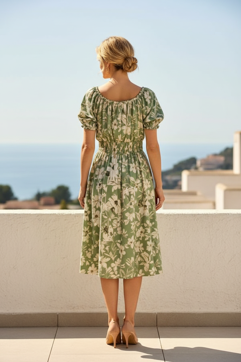 Vestido KK915 verde espalda modelo 50 años